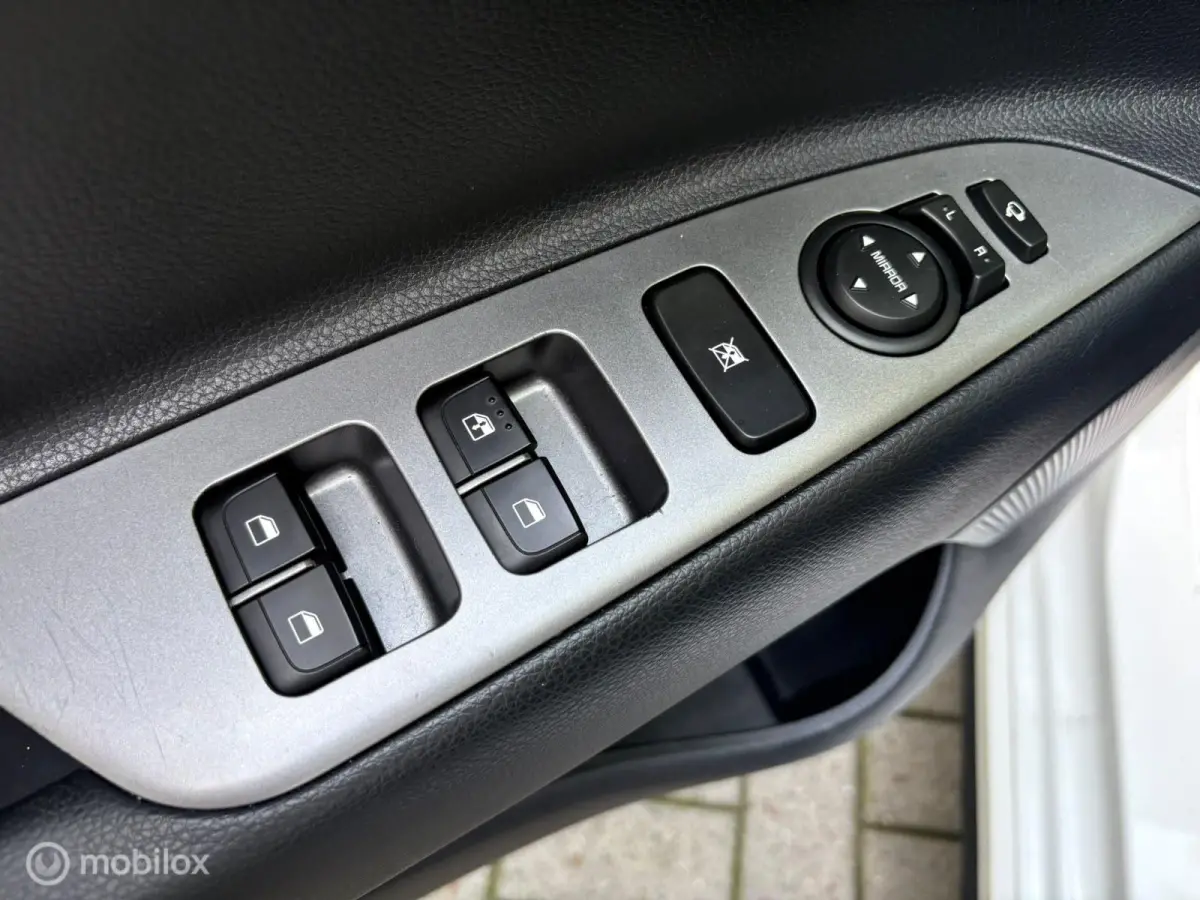 1.0 TGDI GT-Line, PANO, NAVI, CRUISE, CARPLAY