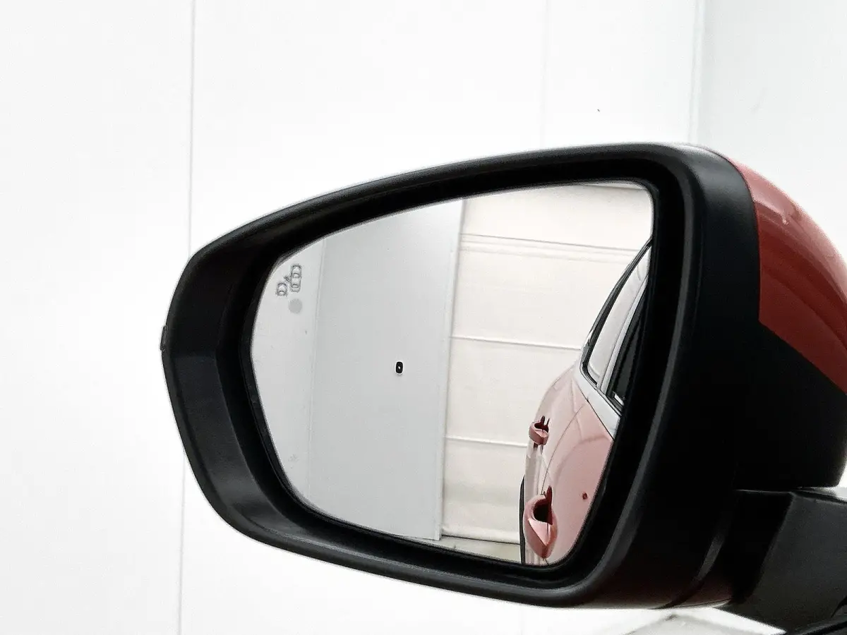 Shine 180pk Automaat | Lederen bekleding | Elektrisch verstelbare bestuurdersstoel met geheugen | Panoramisch schuifdak | Elektrische achterklep | Navigatie | Camera achter | Apple Carplay e