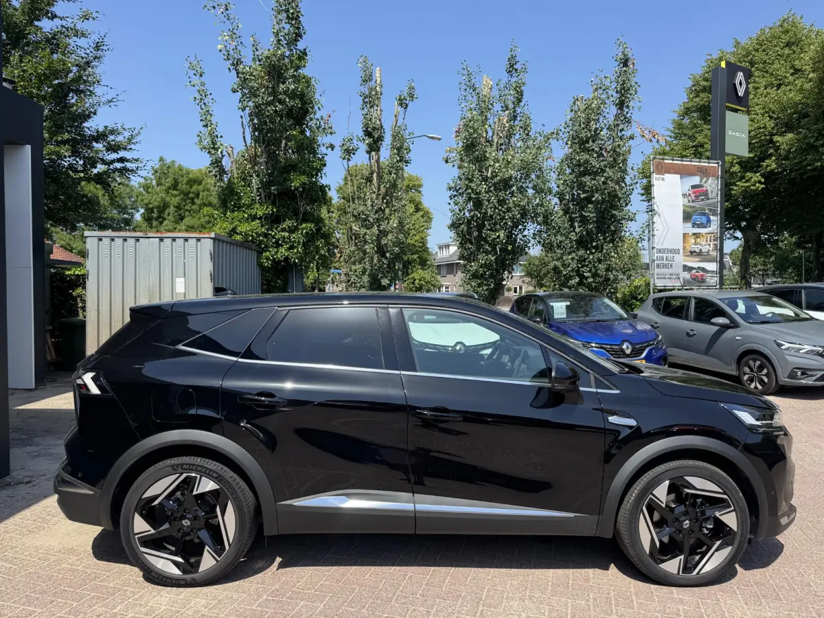 1.6 E-Tech full hybrid 145 Iconic+Panoramadak!!