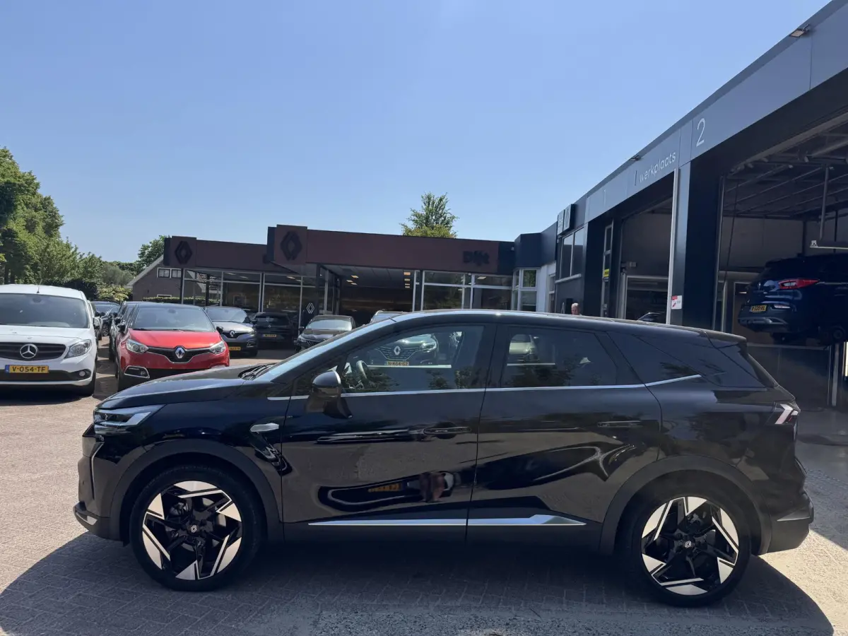 1.6 E-Tech full hybrid 145 Iconic+Panoramadak!!