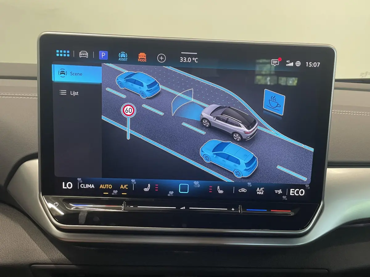 Pro Limited Edition 77 kWh Navigatie Apple Carplay/Android Auto Keyless PDC V+A Climate Control DAB+ Lane Assist Adaptieve Cruise control Velours / Alcantara bekleding 19" Lichtmetalen Velge