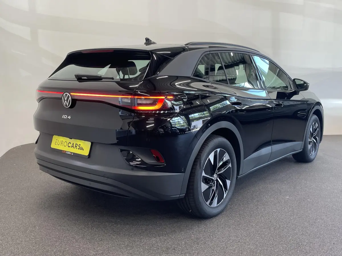 Pro Limited Edition 77 kWh Navigatie Apple Carplay/Android Auto Keyless PDC V+A Climate Control DAB+ Lane Assist Adaptieve Cruise control Velours / Alcantara bekleding 19" Lichtmetalen Velge
