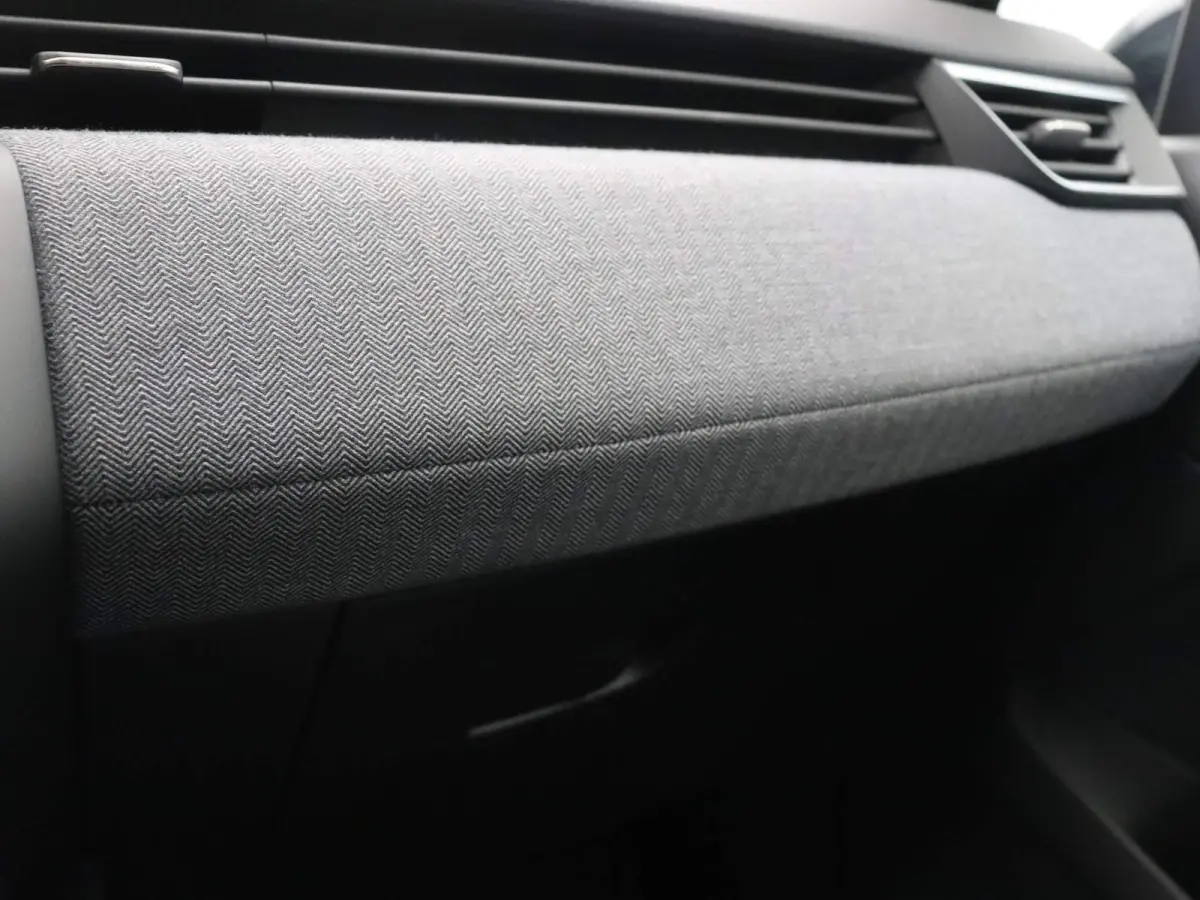 TCe 90pk GPF techno | Apple carplay | Android auto | Climate control | Achteruitrijcamera |