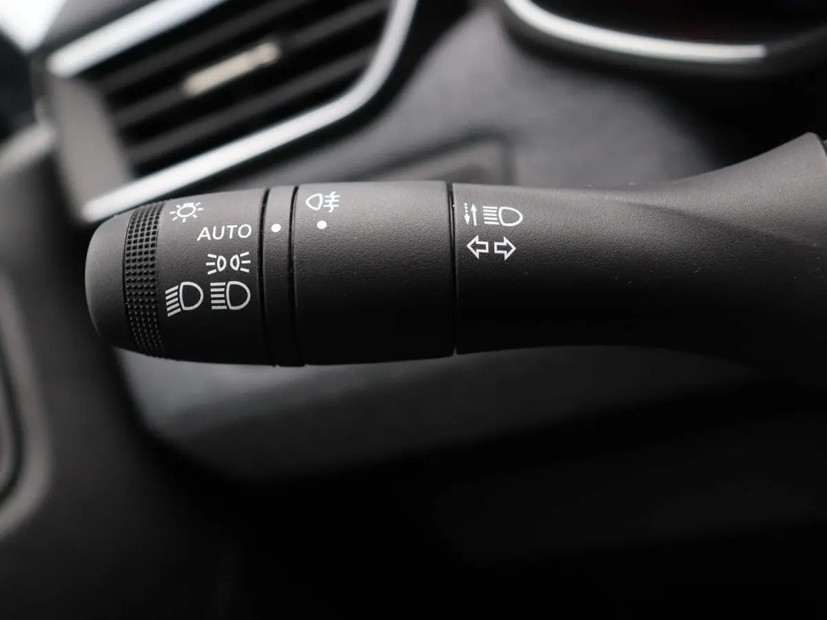 TCe 90pk GPF techno | Apple carplay | Android auto | Climate control | Achteruitrijcamera |