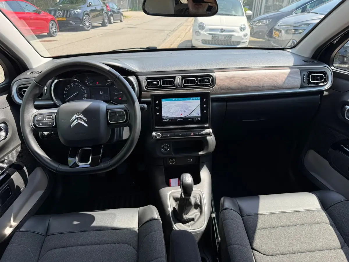 1.2 PureTech Shine, Navi, Airco, Keyless, NAP, INC BTW