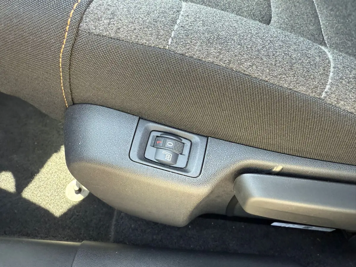 1.2 PureTech Shine, Navi, Airco, Keyless, NAP, INC BTW