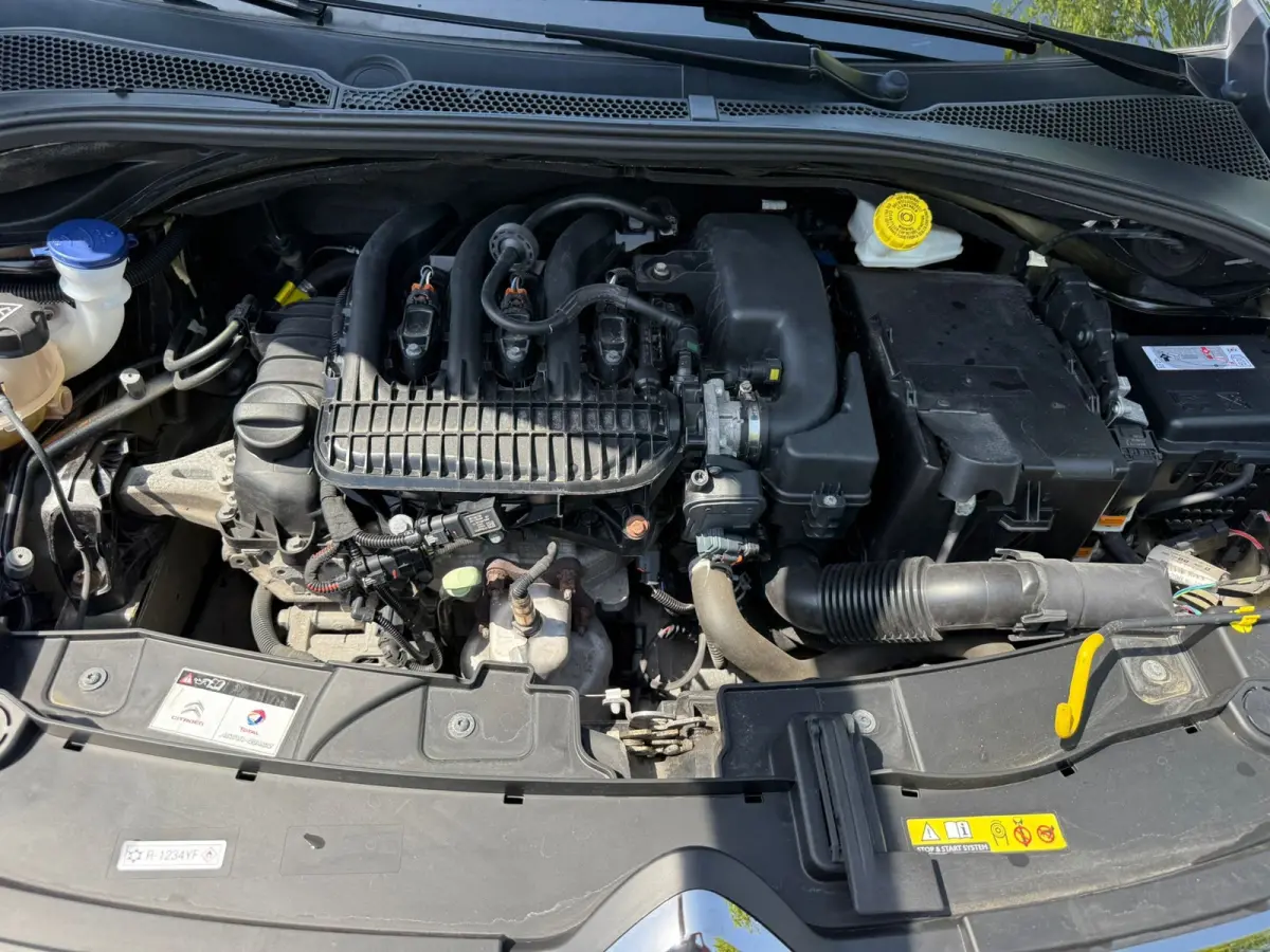 1.2 PureTech Shine, Navi, Airco, Keyless, NAP, INC BTW