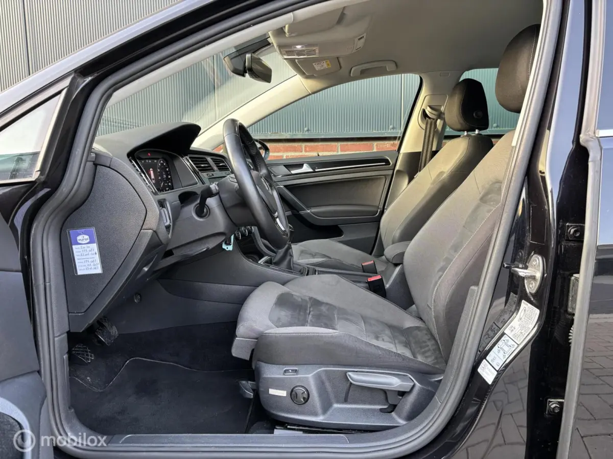 1.0 TSI R-LINE | Digitaal Dashboard