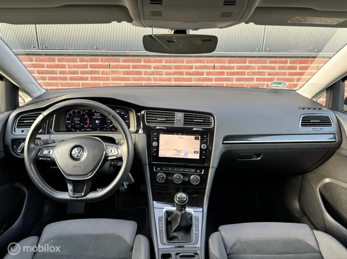 1.0 TSI R-LINE | Digitaal Dashboard