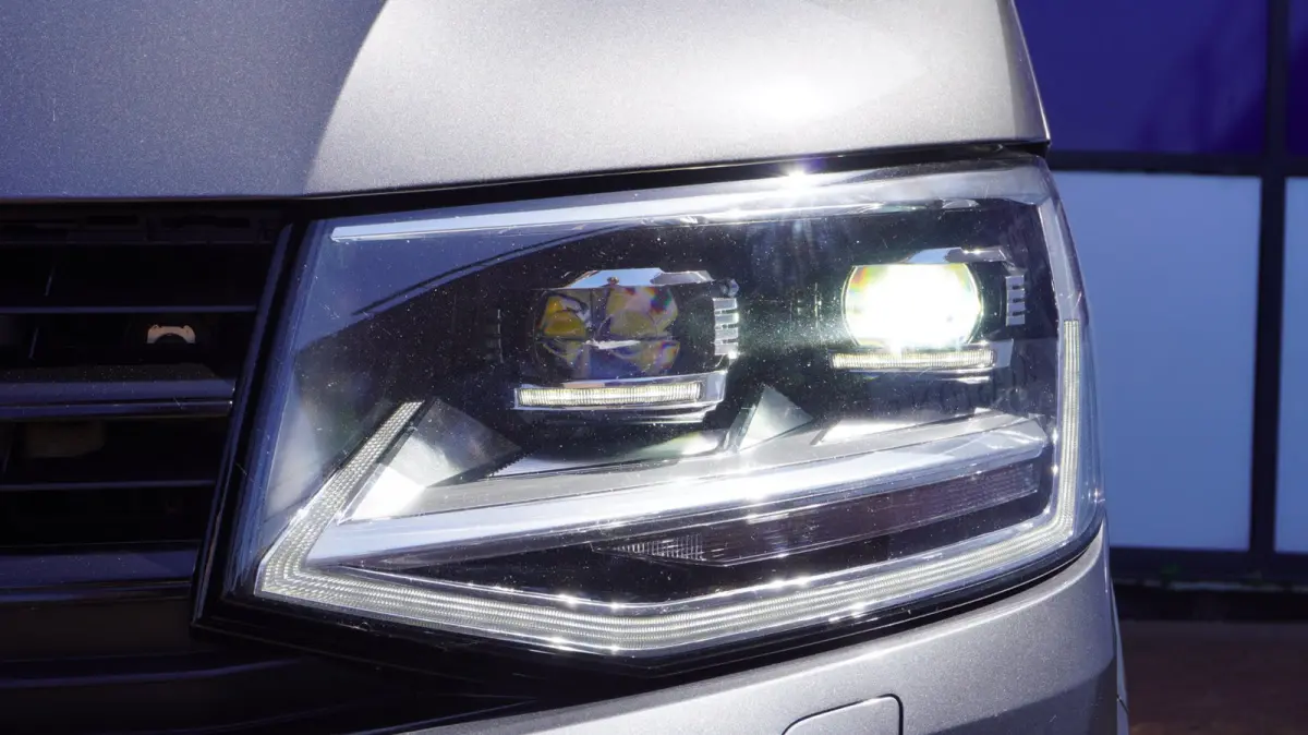 2.0 TDI L2H1 DC Highline MARGE+Led+Navigatie+stoel-verw= OKT -2019+nieuwe voorbanden+nieuwe APK !! UNIEK