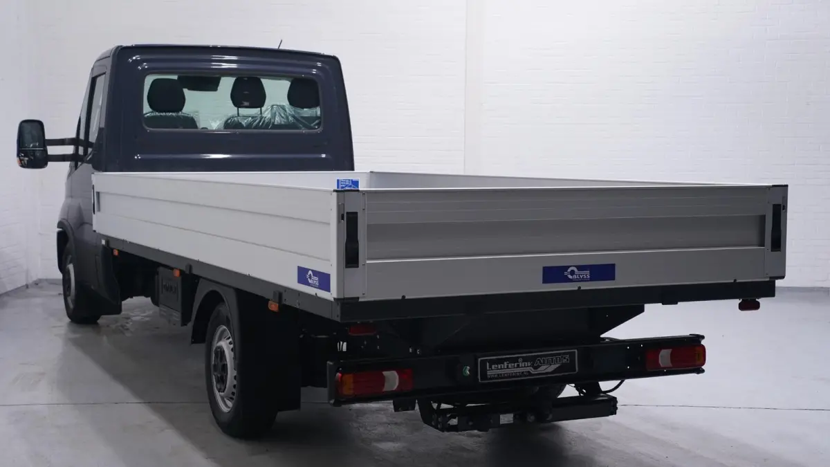 35S18 180 pk Aut. Pick Up / Open Laadbak Luchtvering, Navi, Adapt. Cruise, Trekhaak 3.500 kg, BPM vrij