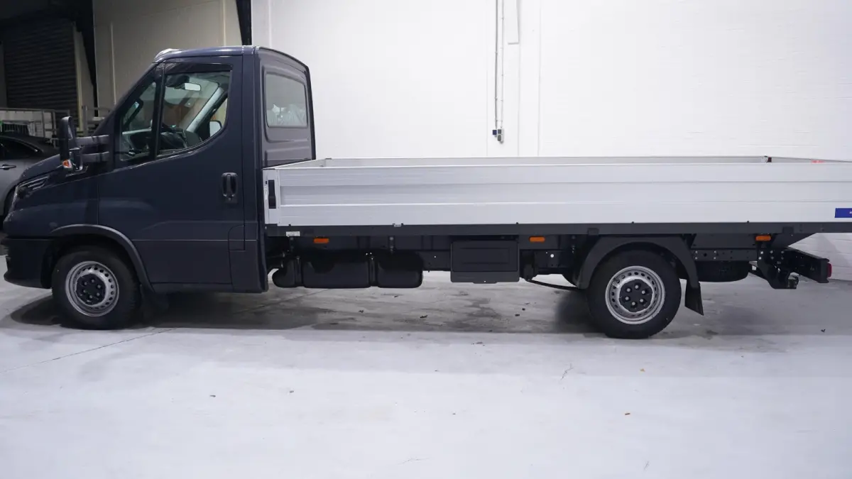 35S18 180 pk Aut. Pick Up / Open Laadbak Luchtvering, Navi, Adapt. Cruise, Trekhaak 3.500 kg, BPM vrij
