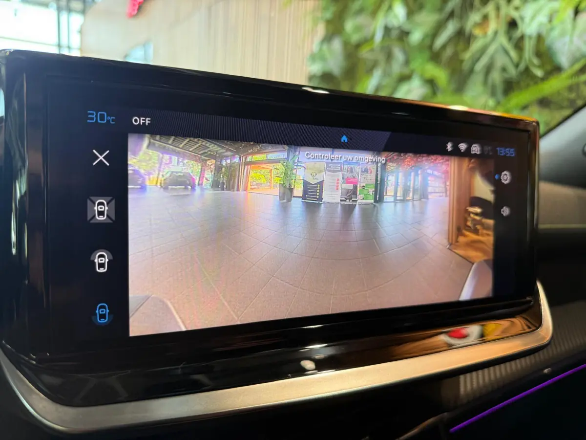 1.2 PureTech 130 GT 360 camera