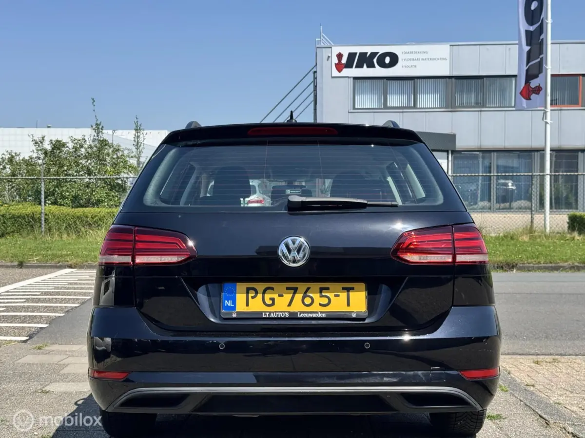 1.0 TSI Trendline|Carplay Clima LED