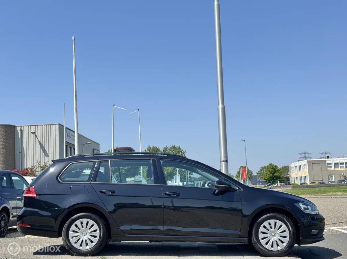 1.0 TSI Trendline|Carplay Clima LED
