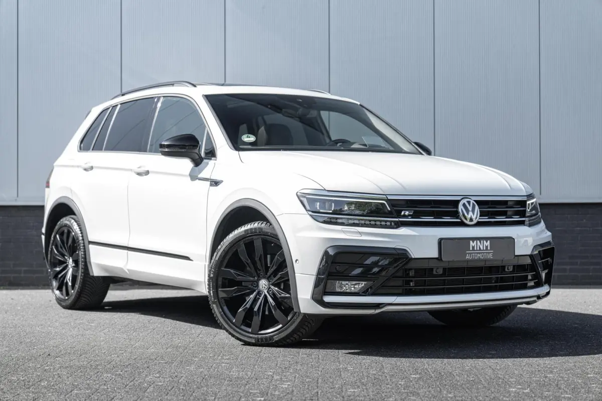 2.0 TSI 4Motion Highline 3x R-Line |Pano|HUD|Leer