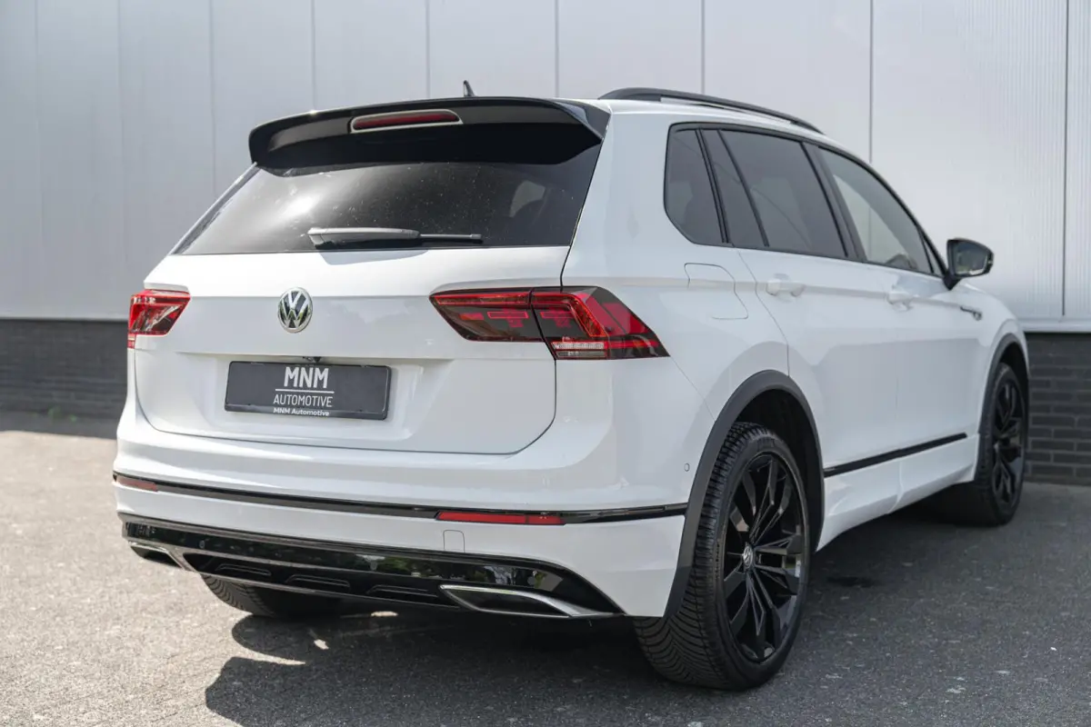 2.0 TSI 4Motion Highline 3x R-Line |Pano|HUD|Leer