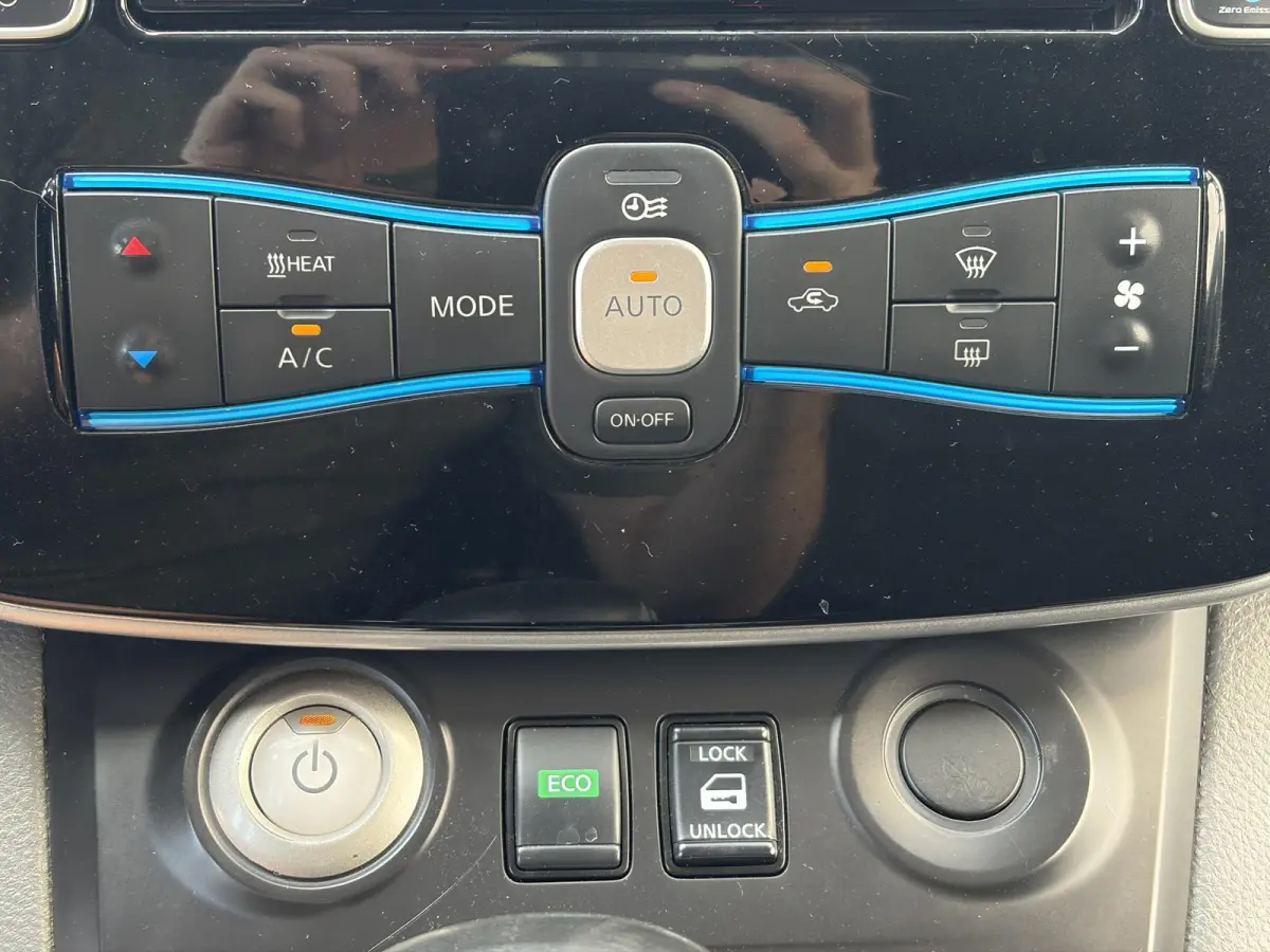 e-NV200 40 kWh*NAVI*ECC*CAM*CRUISE*TEL*STOEL/STUUR.VERW*