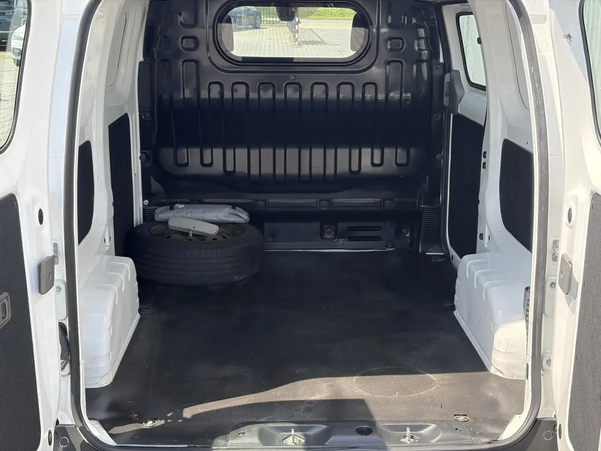 e-NV200 40 kWh*NAVI*ECC*CAM*CRUISE*TEL*STOEL/STUUR.VERW*