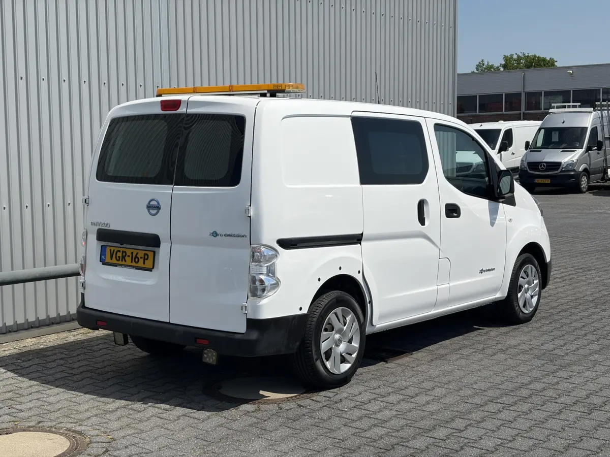 e-NV200 40 kWh*NAVI*ECC*CAM*CRUISE*TEL*STOEL/STUUR.VERW*