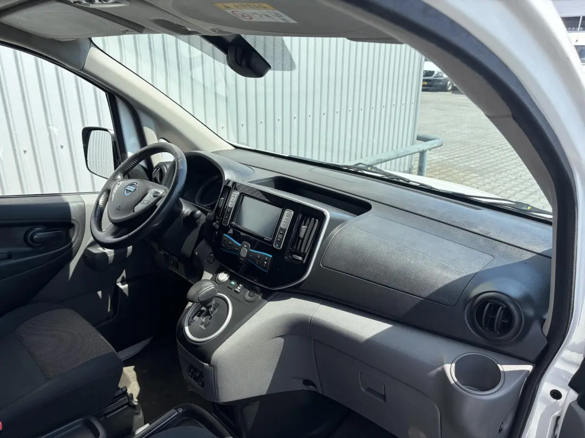 e-NV200 40 kWh*NAVI*ECC*CAM*CRUISE*TEL*STOEL/STUUR.VERW*