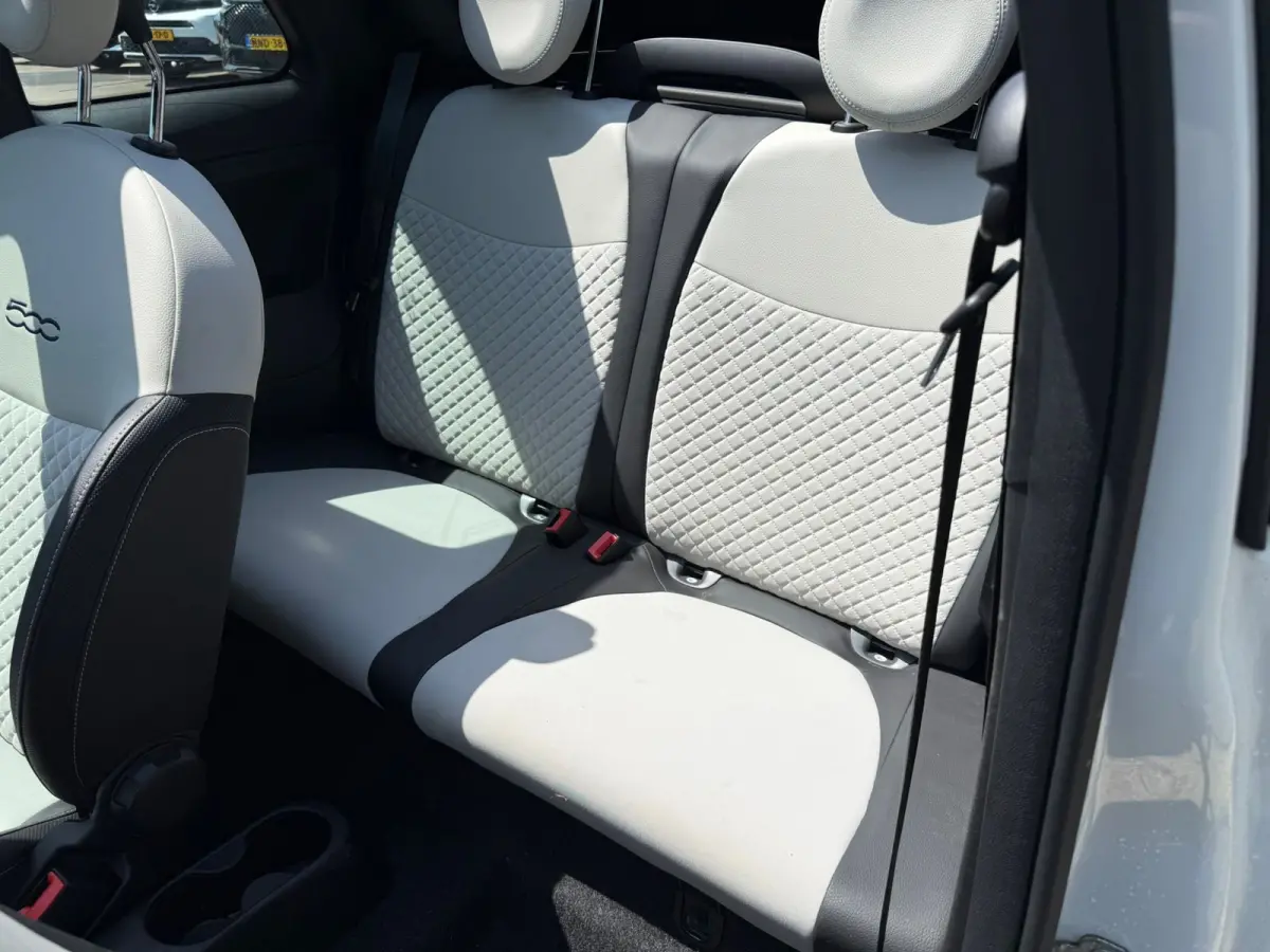 1.0 Hybrid Dolcevita, Navigatie, Airco, 1ste eigenaar, INC BTW
