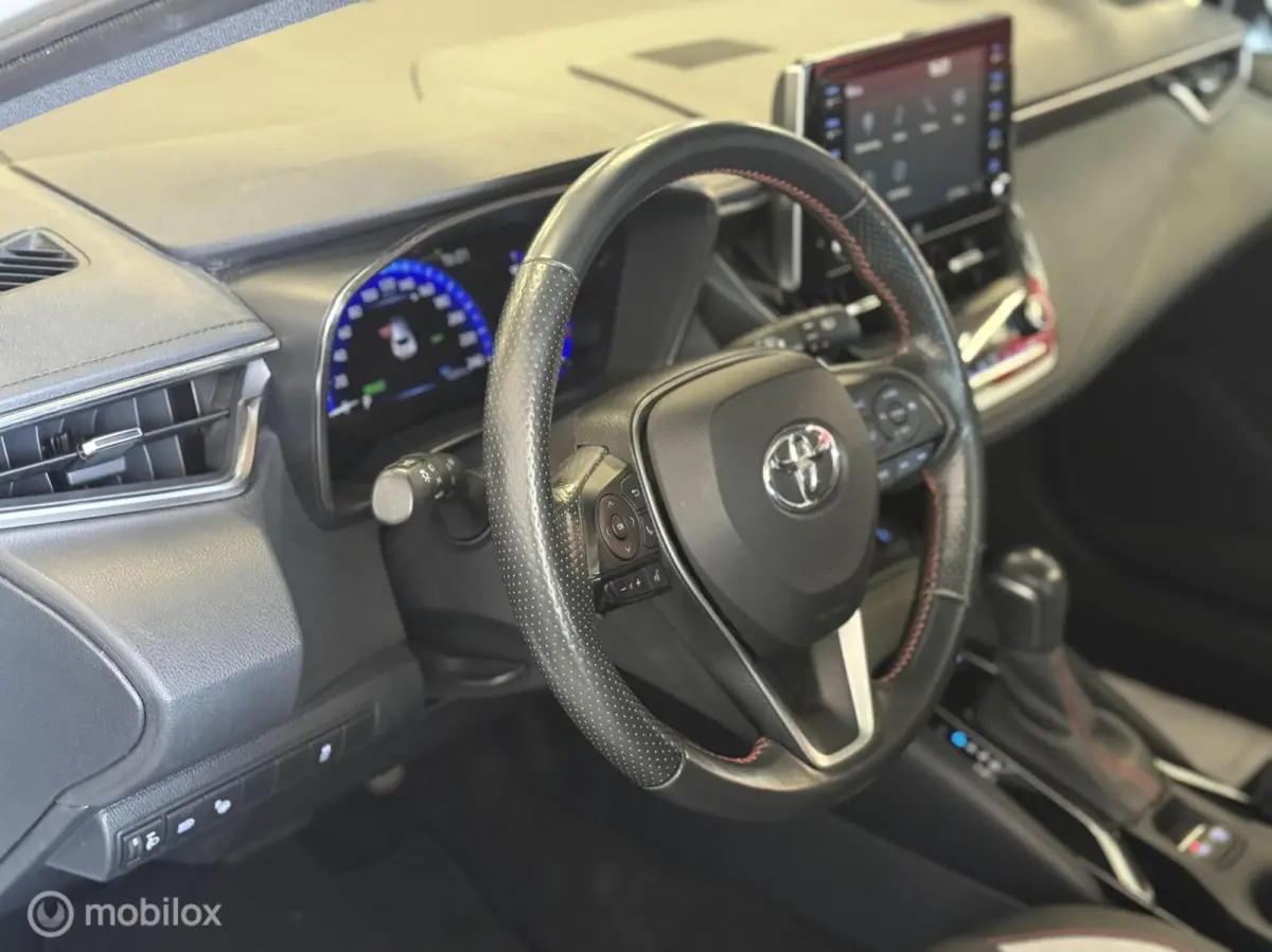 2.0 Hybrid GR-Sport Plus PANO|HUD|JBL|CAMERA|