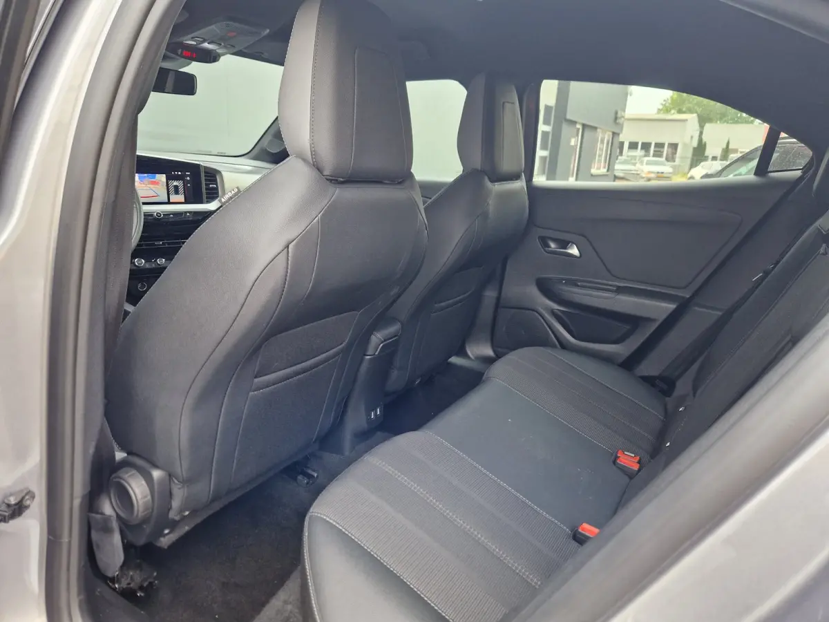 1.2 Hybrid GS 136PK Facelift /Led /Camera /DAB