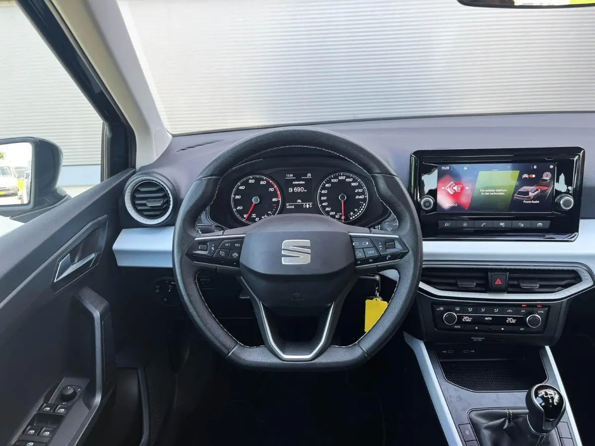 1.0 TSI 95pk Style | Trekhaak | Full Link | Climatronic