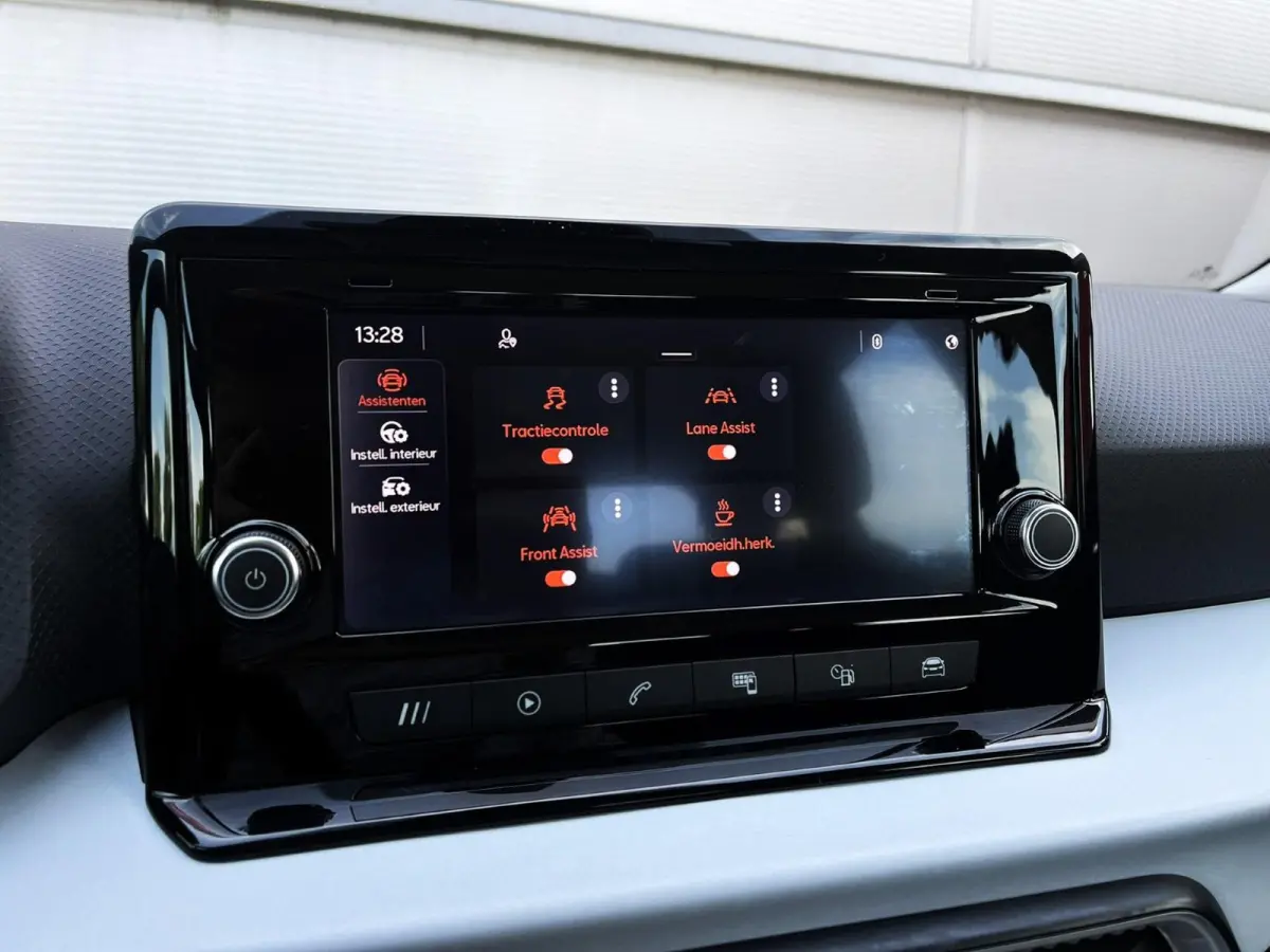1.0 TSI 95pk Style | Trekhaak | Full Link | Climatronic