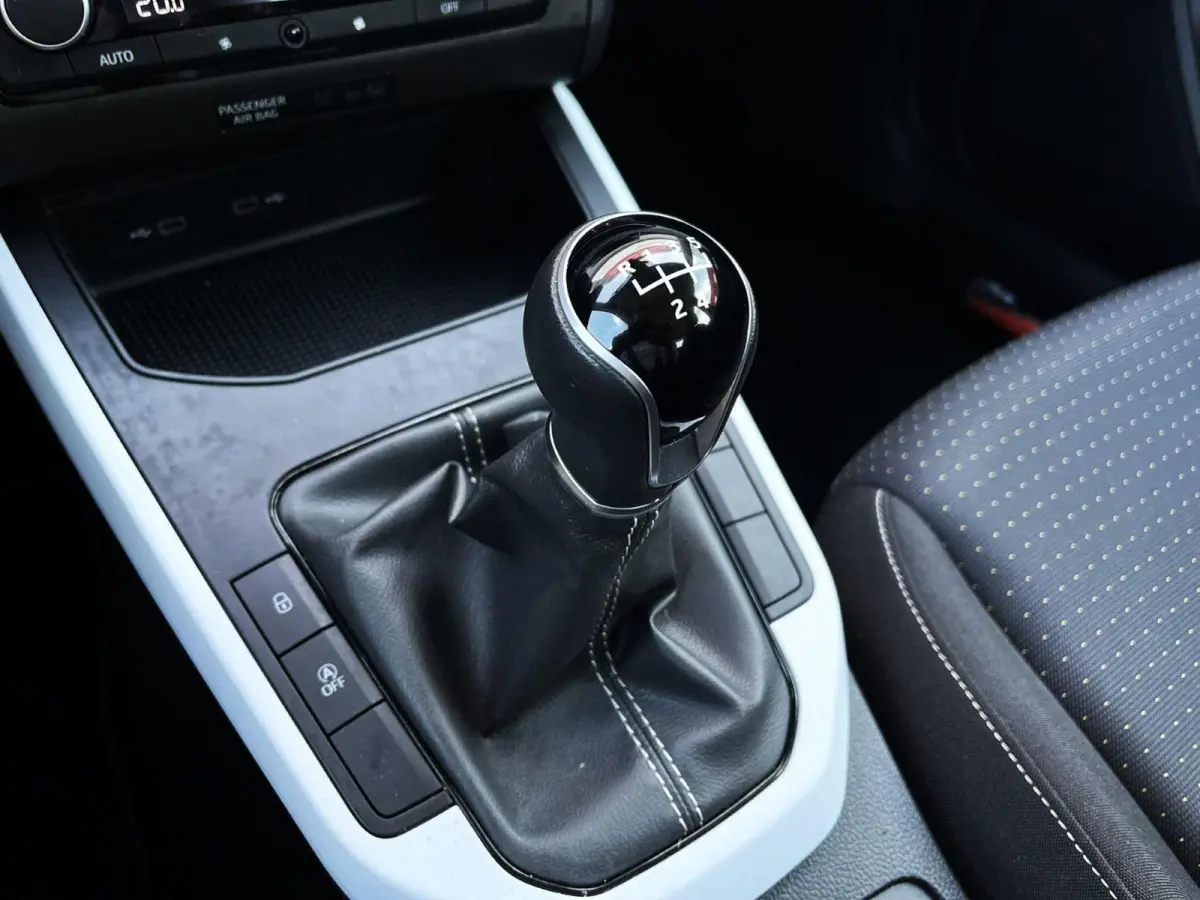 1.0 TSI 95pk Style | Trekhaak | Full Link | Climatronic