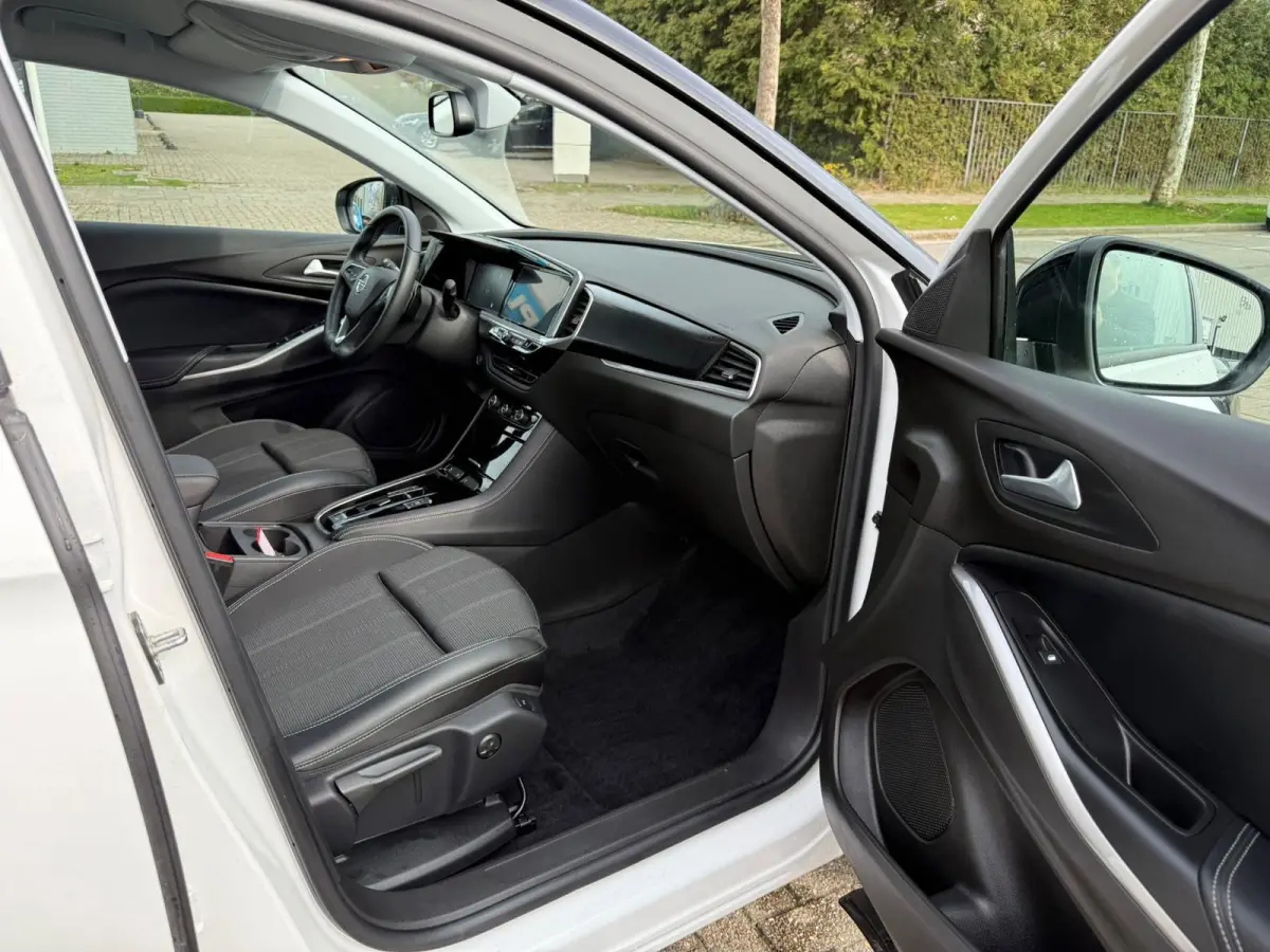 1.2 Turbo GS, Automaat, Navi, Nieuwstaat, Dealer auto