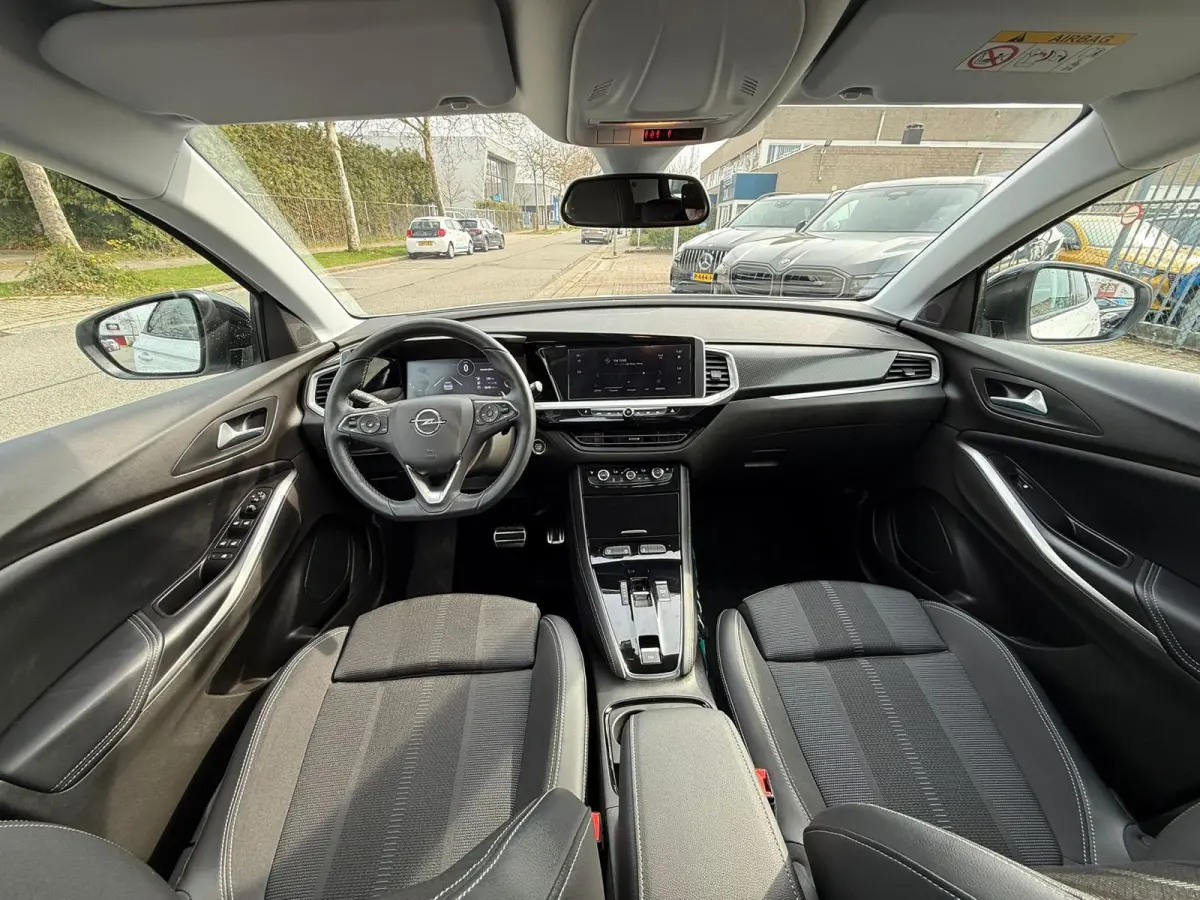 1.2 Turbo GS, Automaat, Navi, Nieuwstaat, Dealer auto