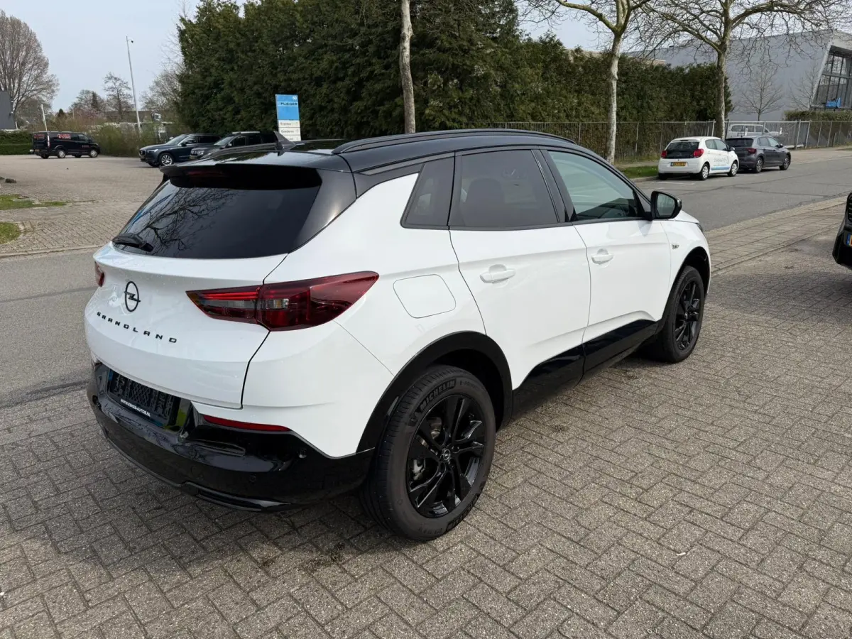 1.2 Turbo GS, Automaat, Navi, Nieuwstaat, Dealer auto