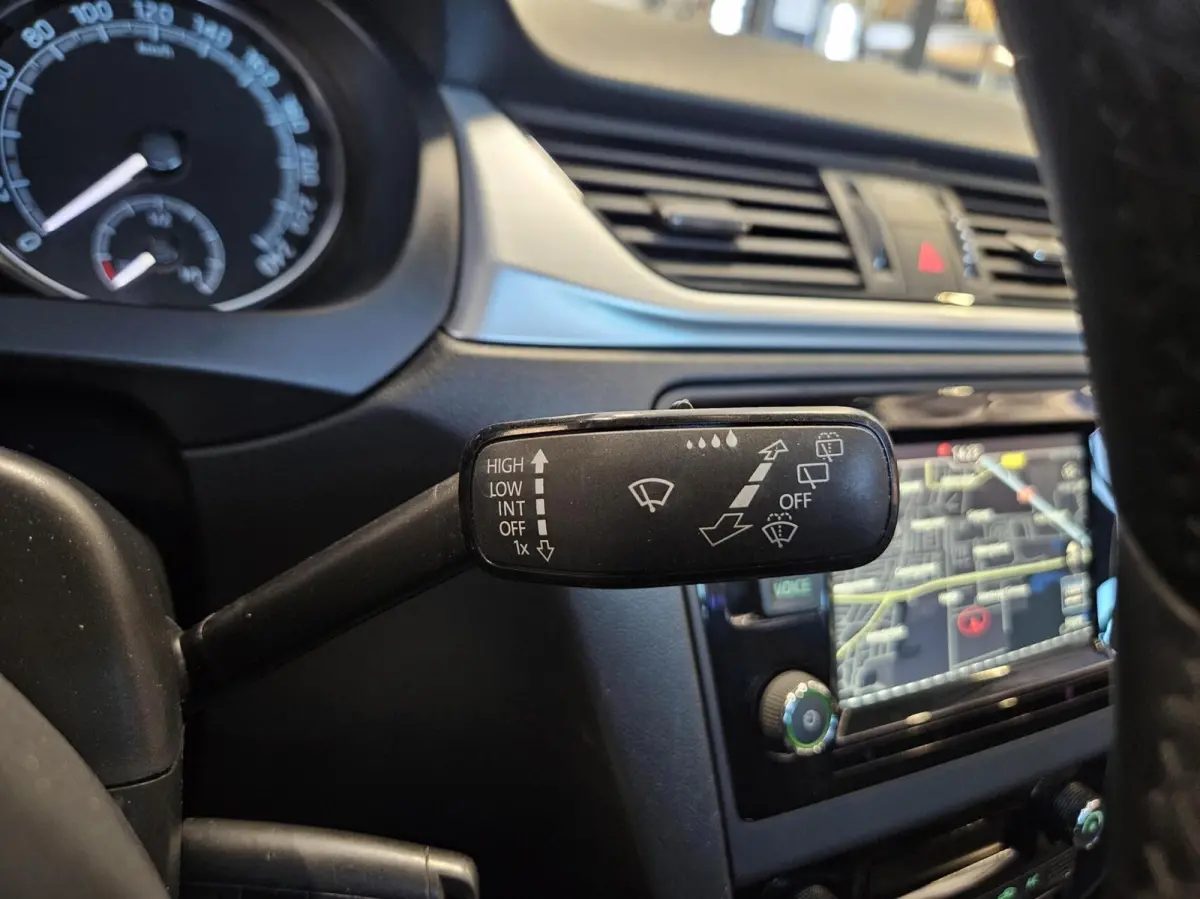 1.0 TSI automaat Greent Drive PANODAK NIEUWSTAAT!