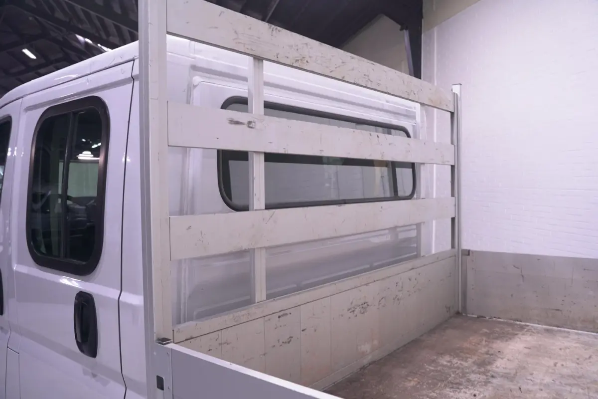 2.2d 140 pk Pick Up / Open Laadbak Dubbel Cabine 7p Airco, Cruise Control, LxBxH 280x210x40 cm