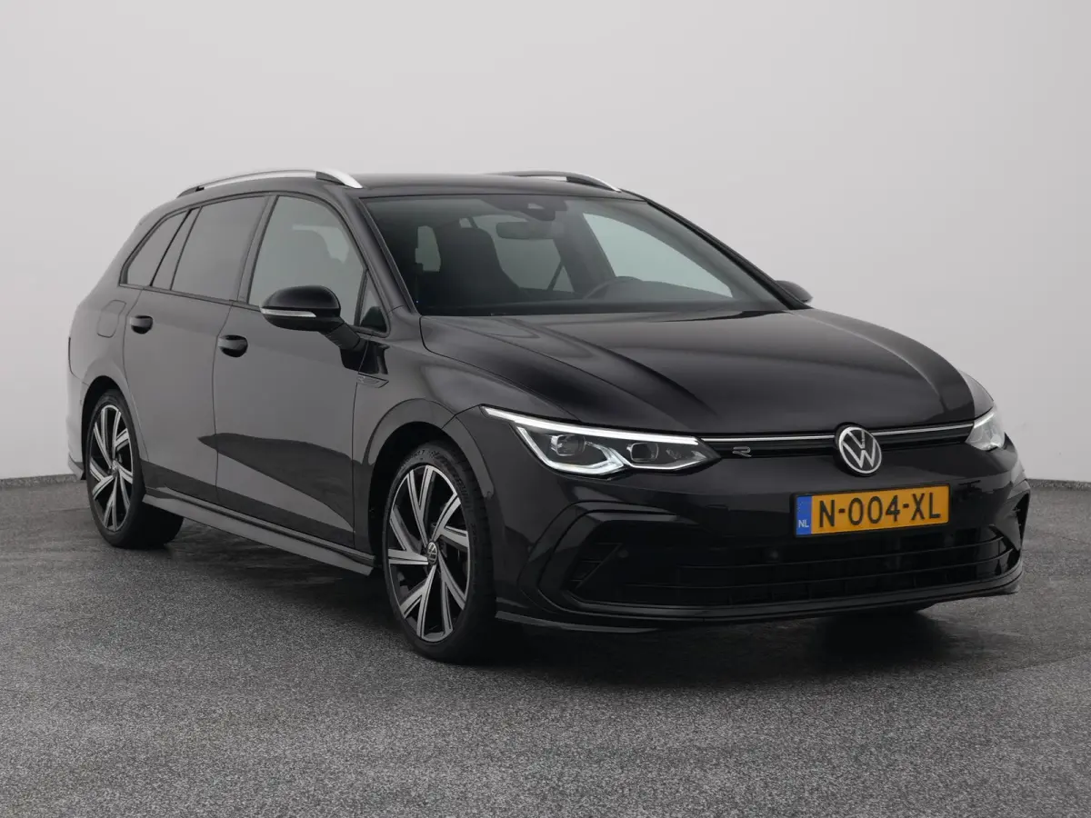 1.5 eTSI R-Line Business | CAMERA | ADAPTIVE | TREKHAAK | STOEL- EN STUURVERW.