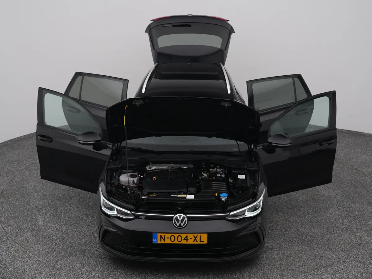 1.5 eTSI R-Line Business | CAMERA | ADAPTIVE | TREKHAAK | STOEL- EN STUURVERW.
