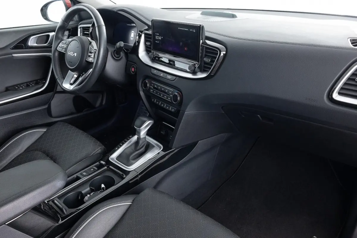 1.6 GDi PHEV ExecutiveLine | LEDER | EL. STOEL | NAVI | Stoelventilatie | CARPLAY