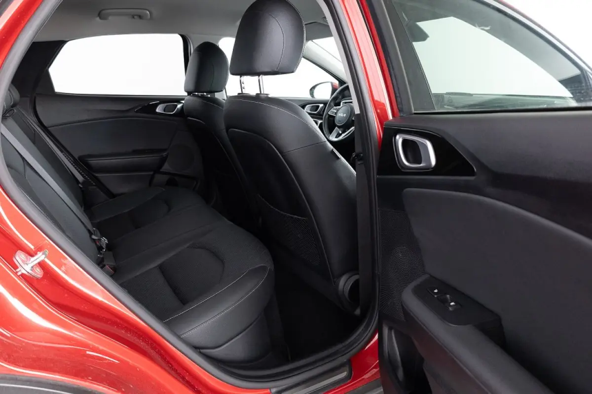 1.6 GDi PHEV ExecutiveLine | LEDER | EL. STOEL | NAVI | Stoelventilatie | CARPLAY