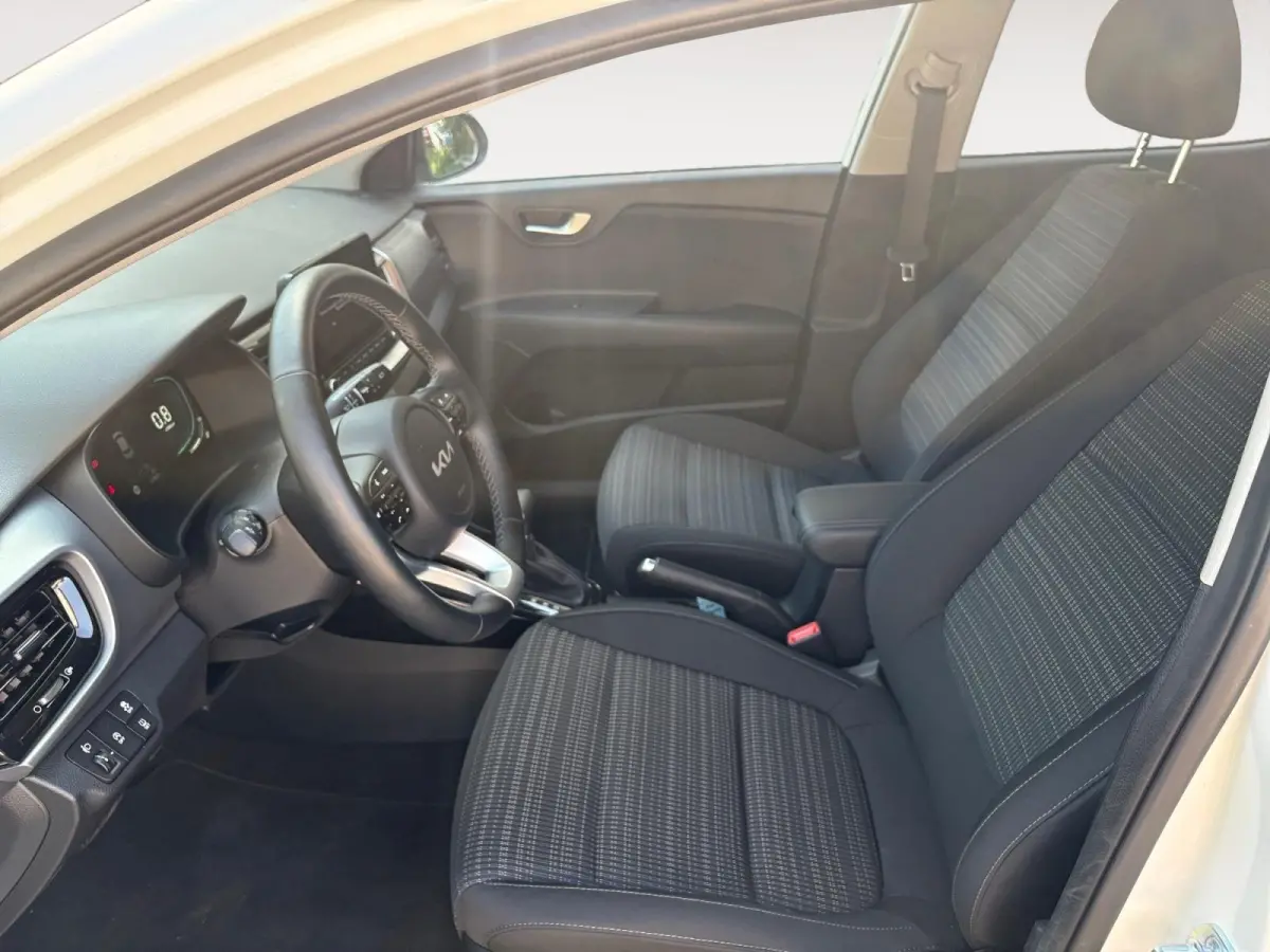 1.0 T-GDi MHEV DynamicPlusLine | Automaat | Cruise Control | Climate Control | Stoelverwarming | Stuurverwarming | Camera | Privacy Glass |