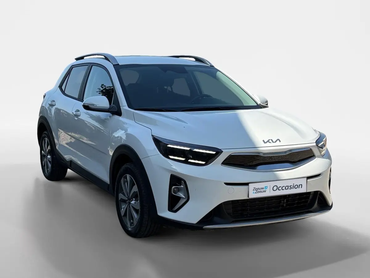 1.0 T-GDi MHEV DynamicPlusLine | Automaat | Cruise Control | Climate Control | Stoelverwarming | Stuurverwarming | Camera | Privacy Glass |