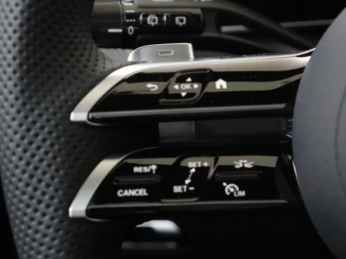 400e 4MATIC Business Solution AMG Premium - Panoramadak - Nightpakket - 20 Inch - Carplay