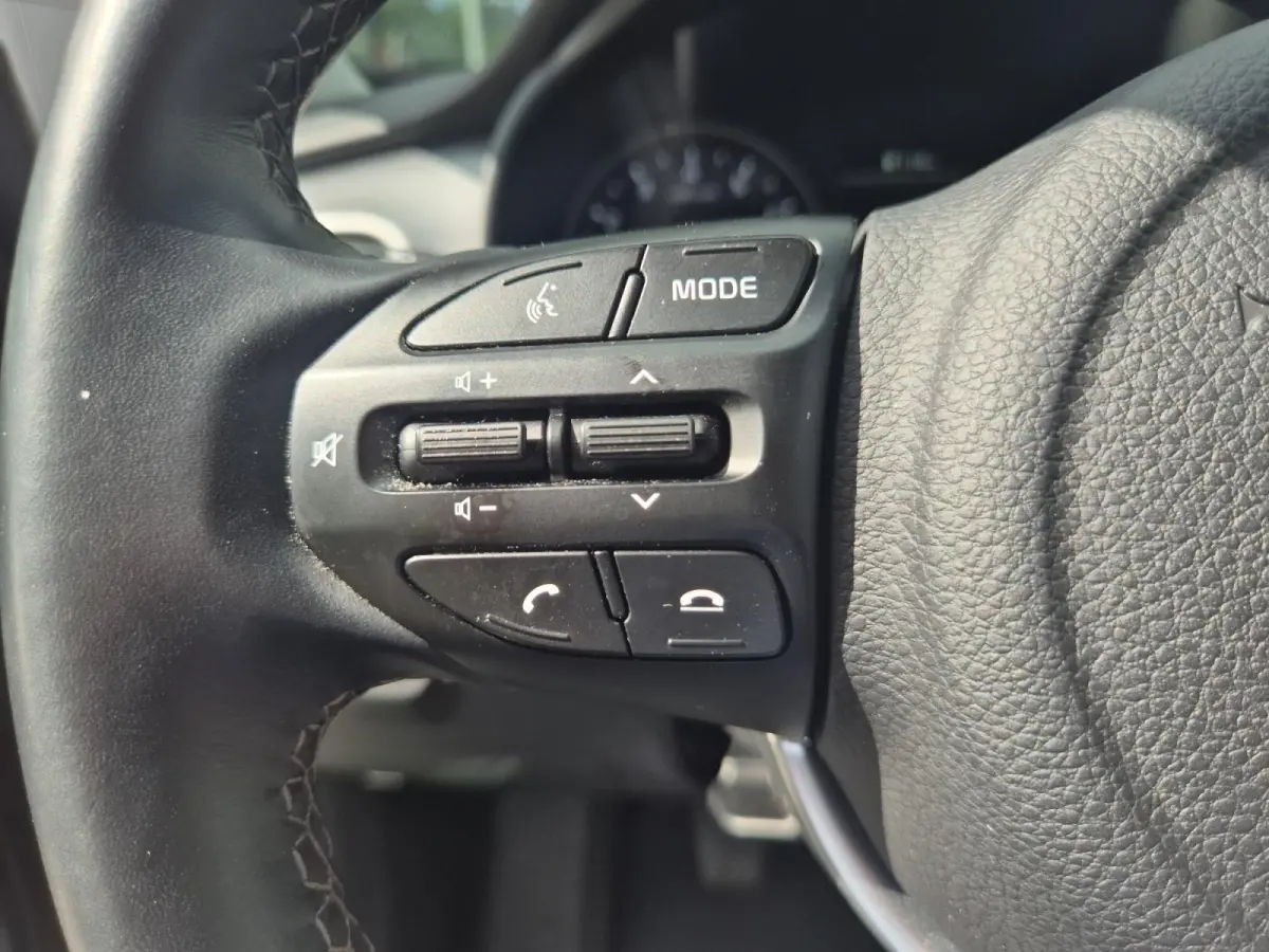 1.0 T-GDi MHEV DynamicPlusLine | Afneembare Trekhaak | Cruise Control | Climate Control | Navigatie | Camera | LM Velgen |