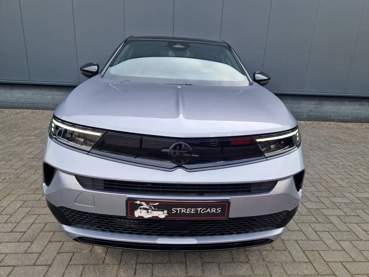 1.2 GS EAT8 131PK/Facelift /Led /Cruise /camera