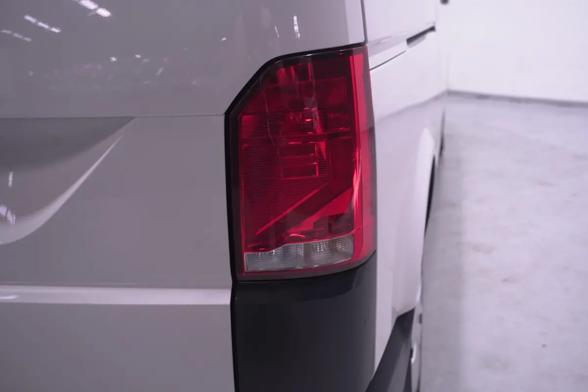 2.0 TDI 110 pk L2H1 Airco, 2-Zits, Achterklep Laadruimte Pakket, PDC V+A, Dakdragers