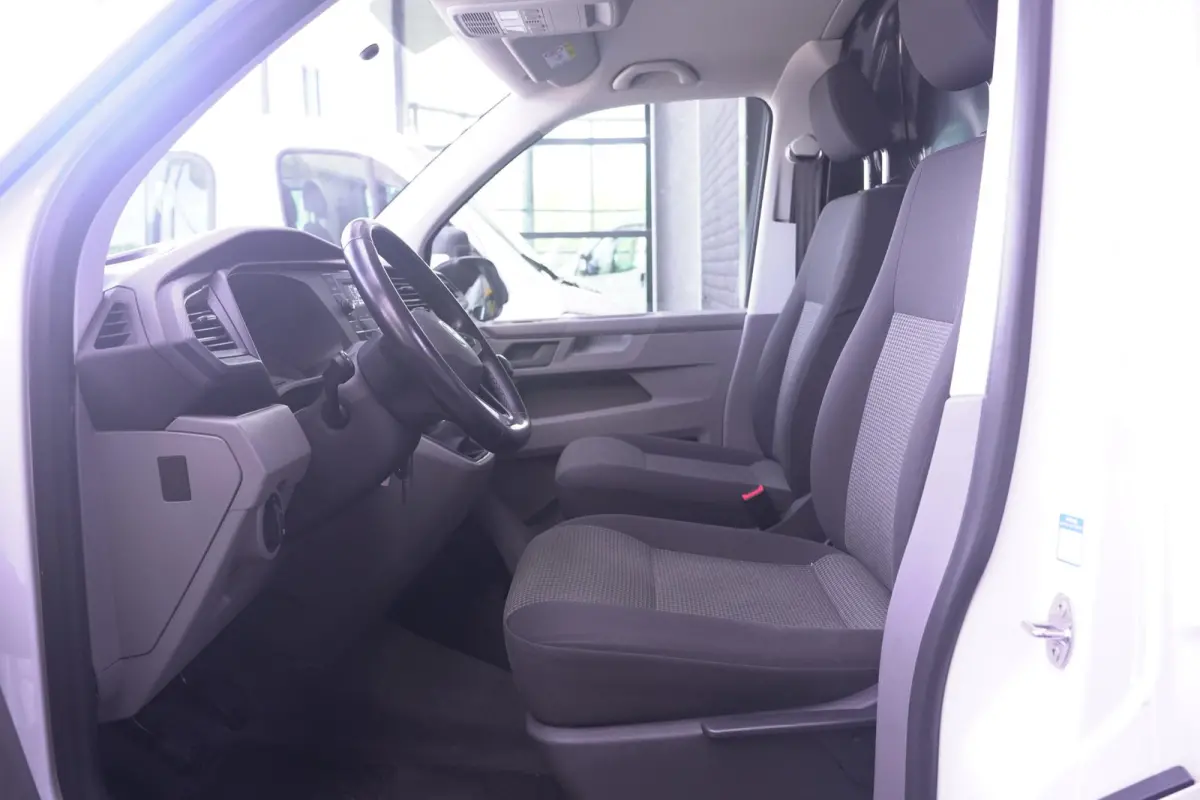 2.0 TDI 110 pk L2H1 Airco, 2-Zits, Achterklep Laadruimte Pakket, PDC V+A, Dakdragers