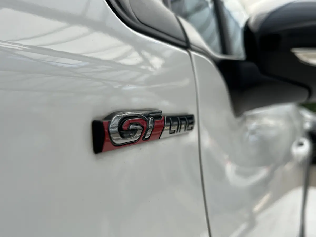 PureTech 110 GT-line | Trekhaak | Carplay/Android Auto | Panoramadak |