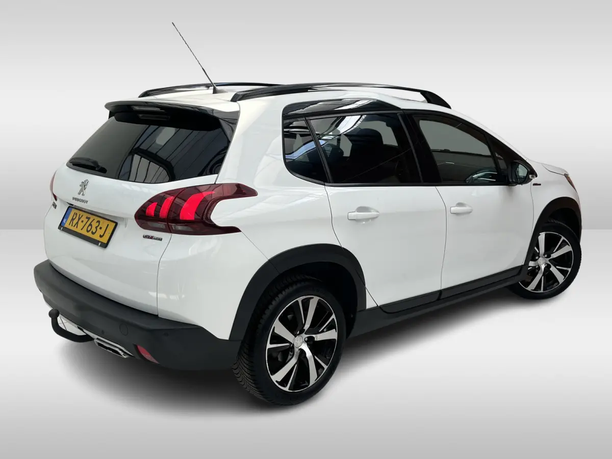 PureTech 110 GT-line | Trekhaak | Carplay/Android Auto | Panoramadak |
