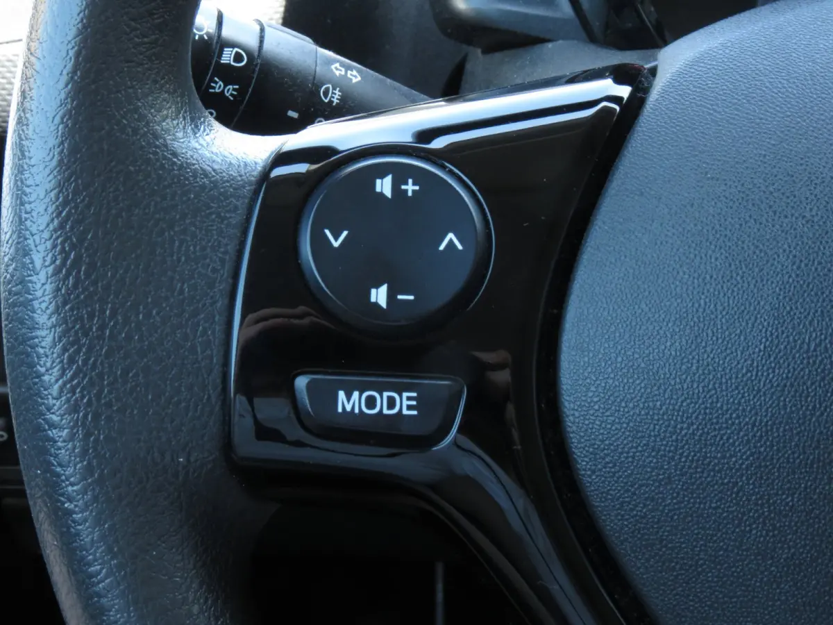 1.0 VVT-i x-fun 5-DRS NIEUWE TYPE | AIRCO | DEALER ONDERHOUDEN | BLUETOOTH |